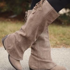 Naughty Monkey Tall Back Lace Boots Size 6